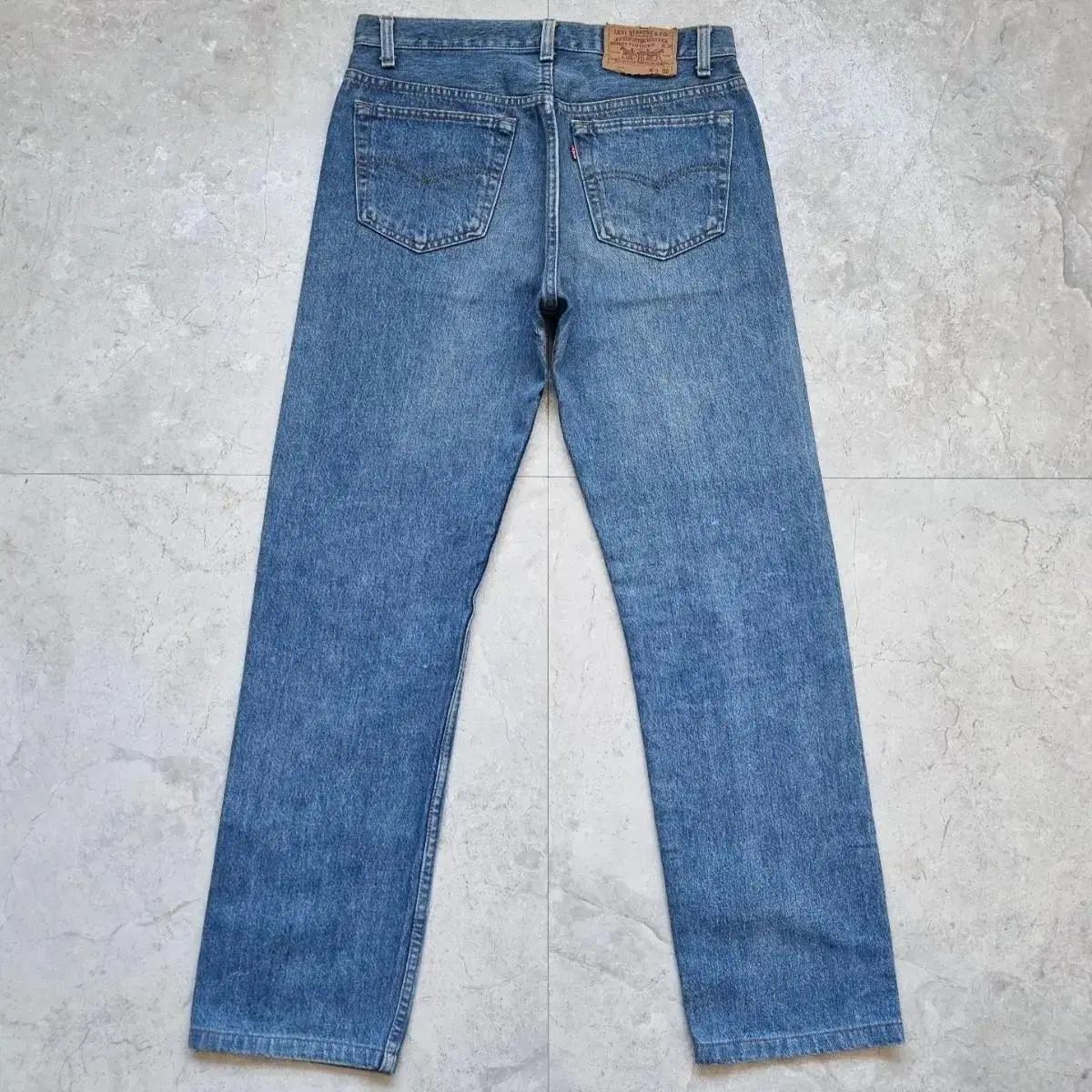 Red font USA Levis 501 [31 inch]