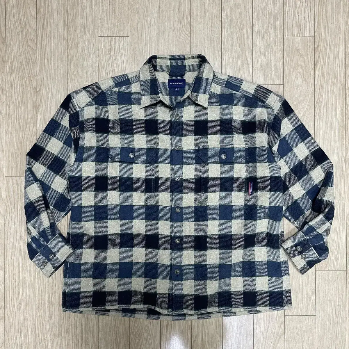 디센던트 20ss vaning check shirt 2