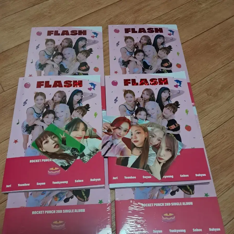 로켓펀치 flash 앨범 판매중