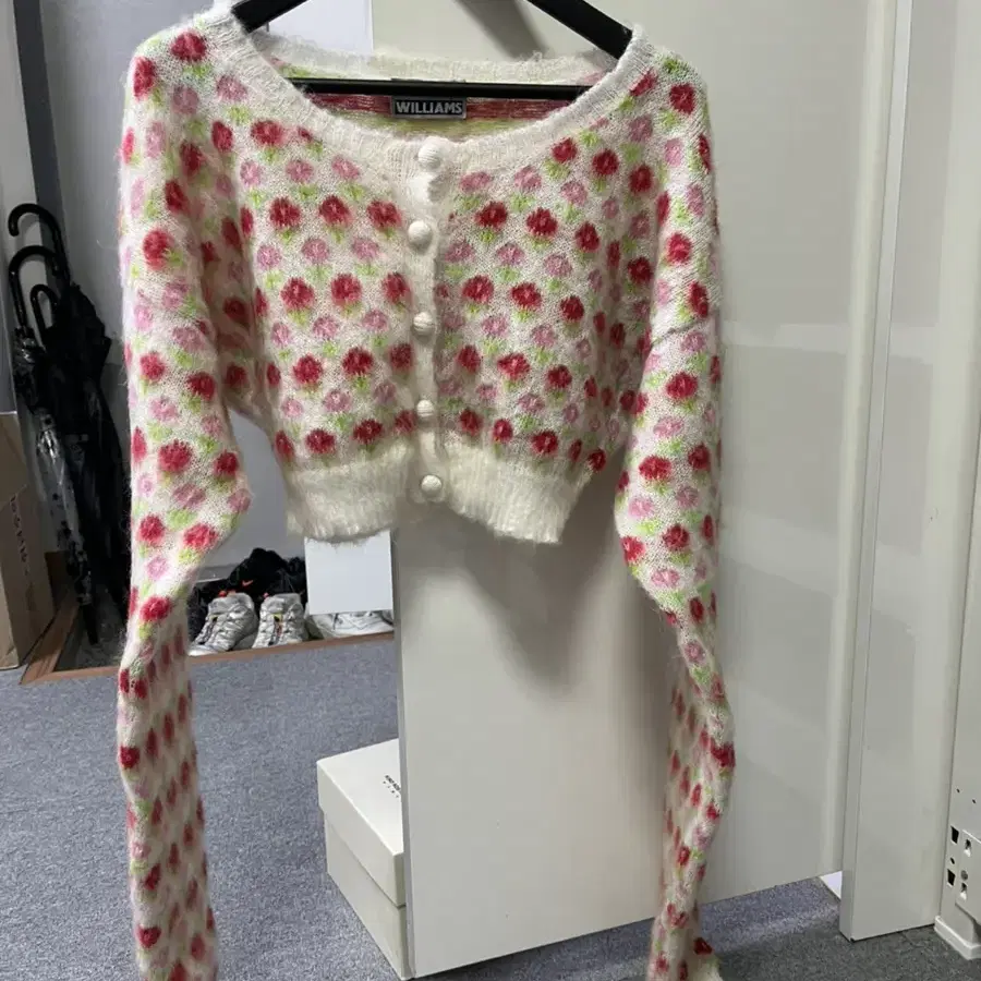 Ashley Williams floral cardigan