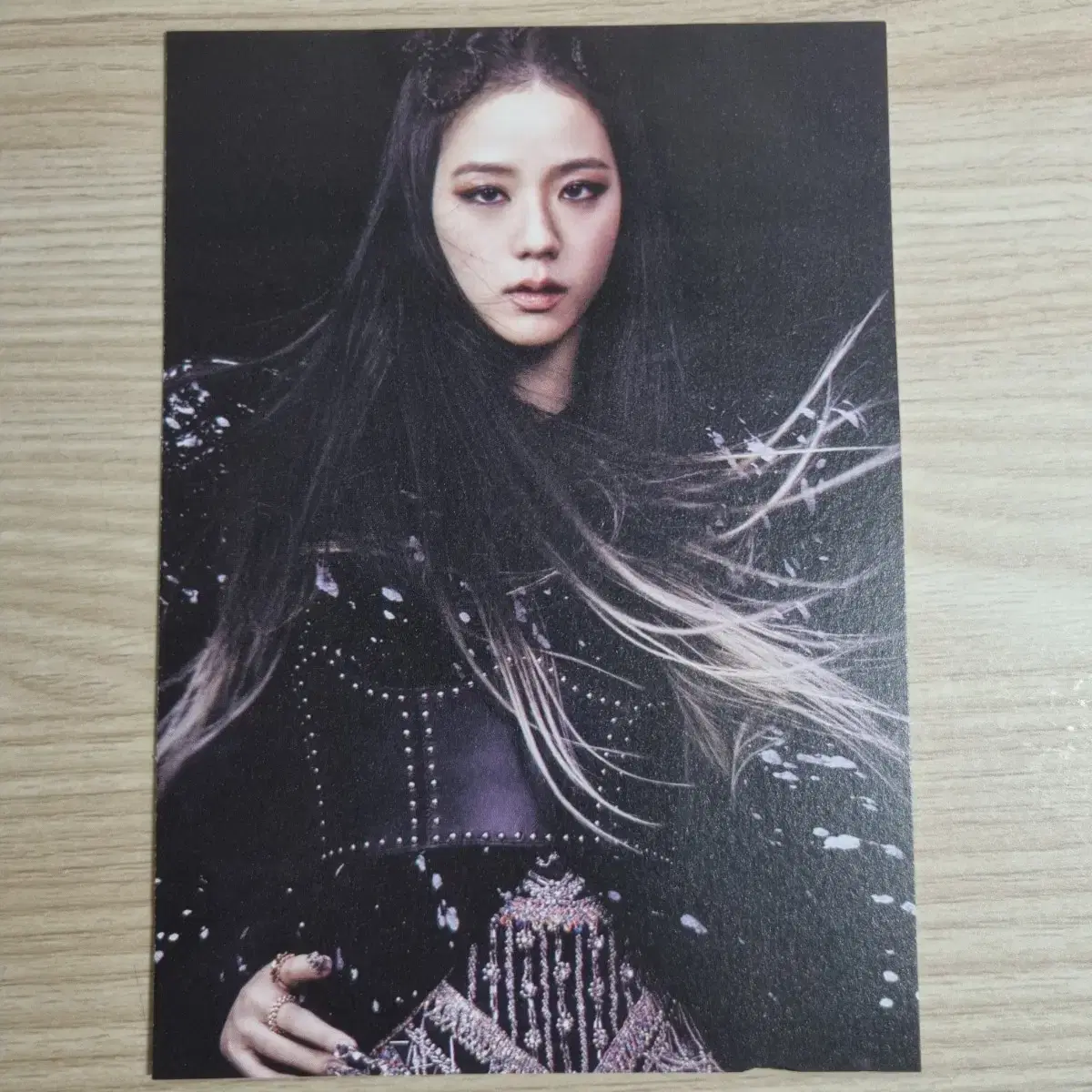 Bonepink Shutdown black pink jisoo postcard