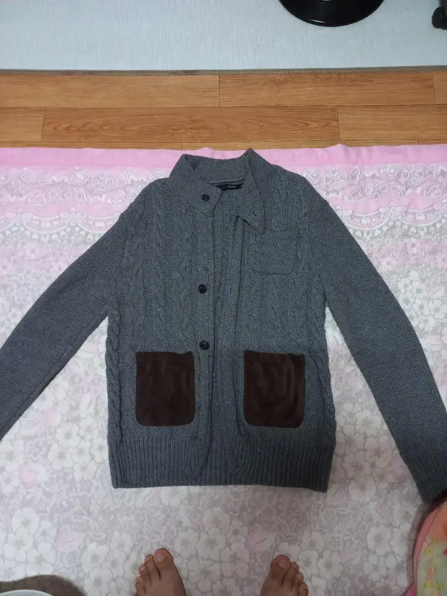 I Am David cardigan size 100