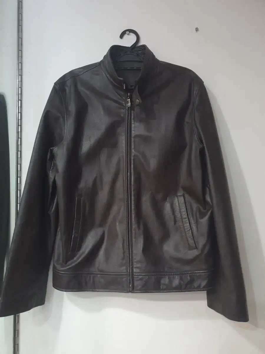 Unisex vintage leather jacket