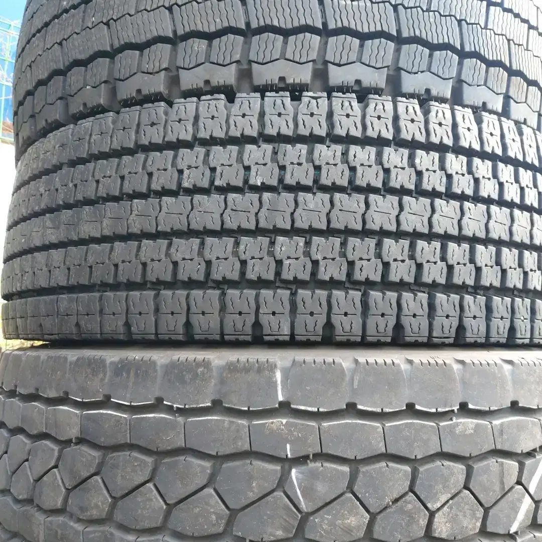 [일본산 대형중고타이어] 275/70R22.5