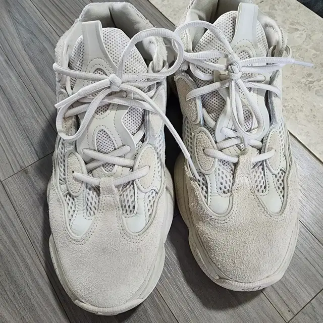 Yeezy Boost 코튼 그레이 2018