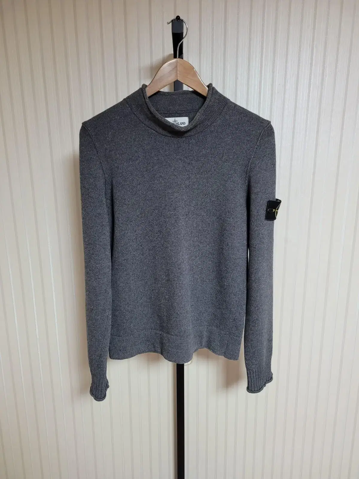 Stone Island Charcoal Logo and Pen Knit S