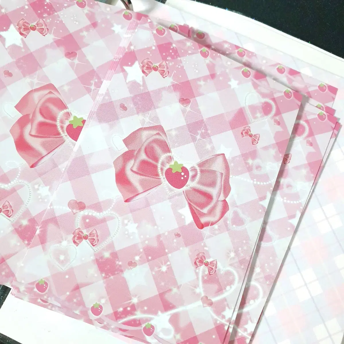 Strawberry Ribbon Binder Paper