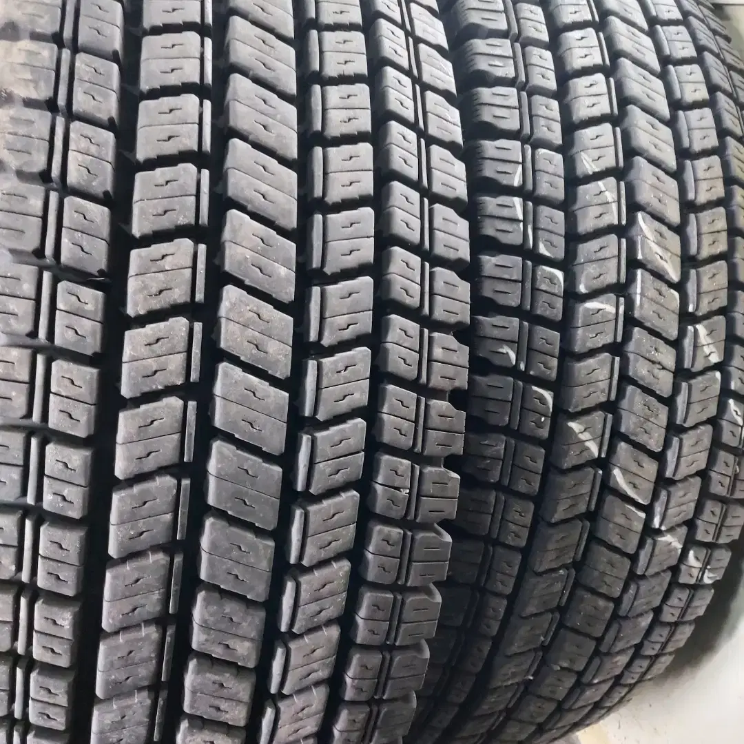 295/80R22.5 일본산 대형 중고 타이어 & 신품타이어