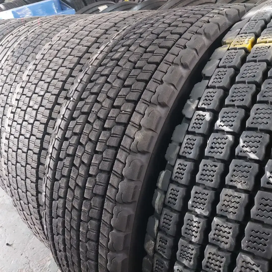 295/80R22.5 일본산 대형 중고 타이어 & 신품타이어