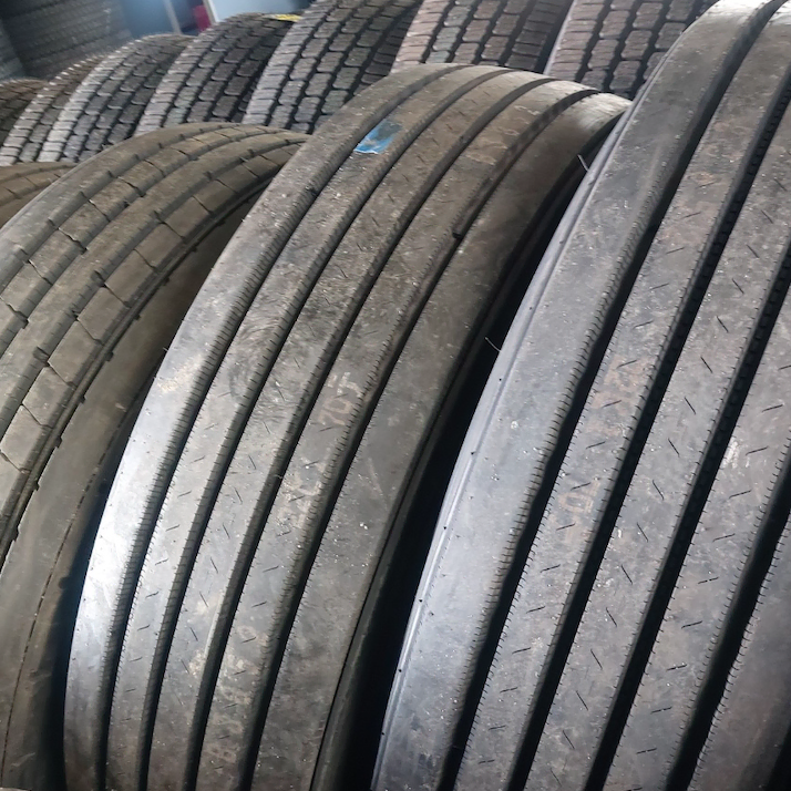 295/80R22.5 일본산 대형 중고 타이어 & 신품타이어