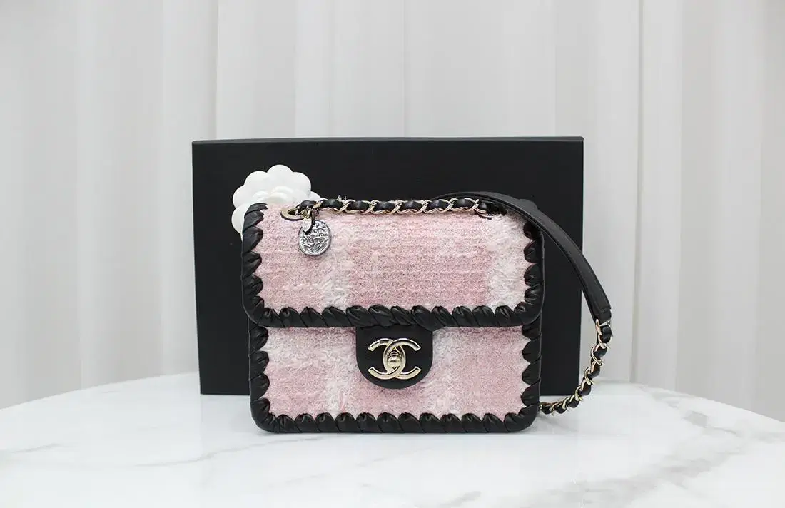 [Used] Chanel Cruise Tweed Pink Mini Flap Shoulder Bag AS2495