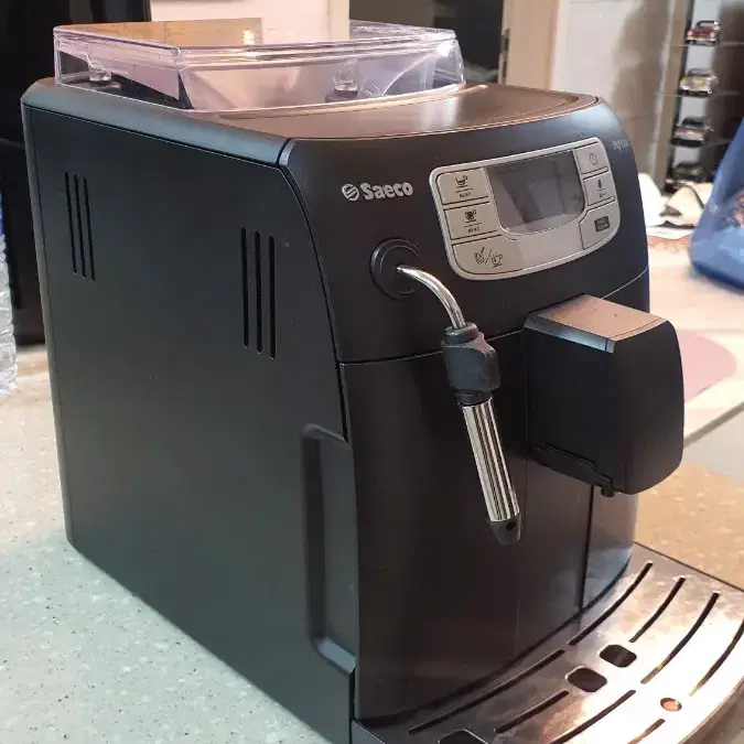 PHILIPS Coffee Machine 필립스커피머신 on Bunjang Global Site.