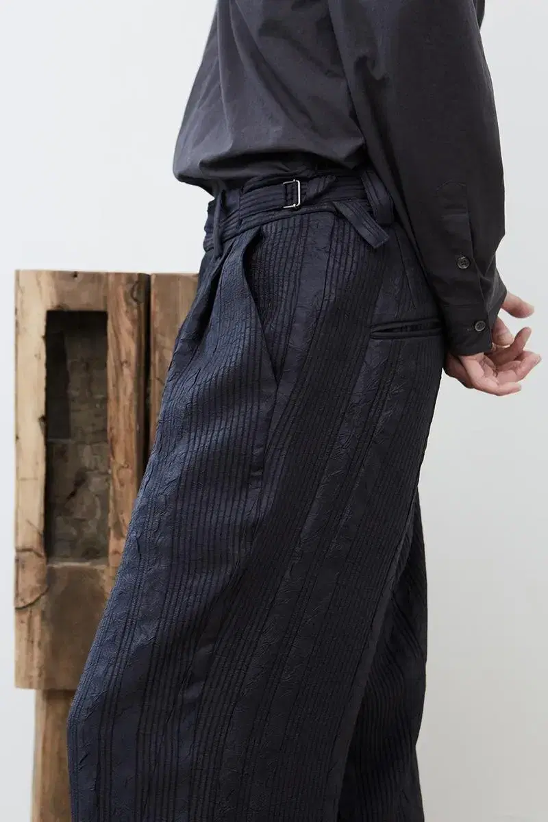 Hatching Room Striped Nylon Pants