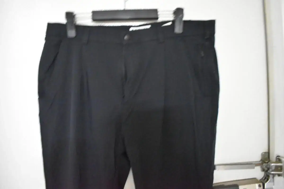 [33] Columbia Men's Pants