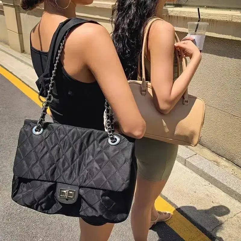 Black quilted chain bag