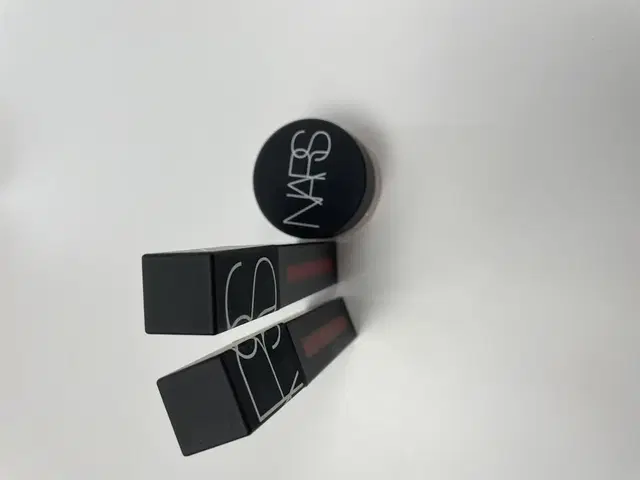 나스 nars 립피그먼트. 블러셔