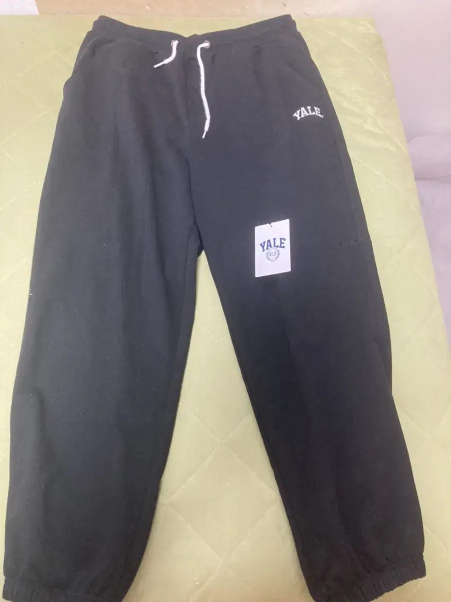 Yale Sweatpants Black (XL)