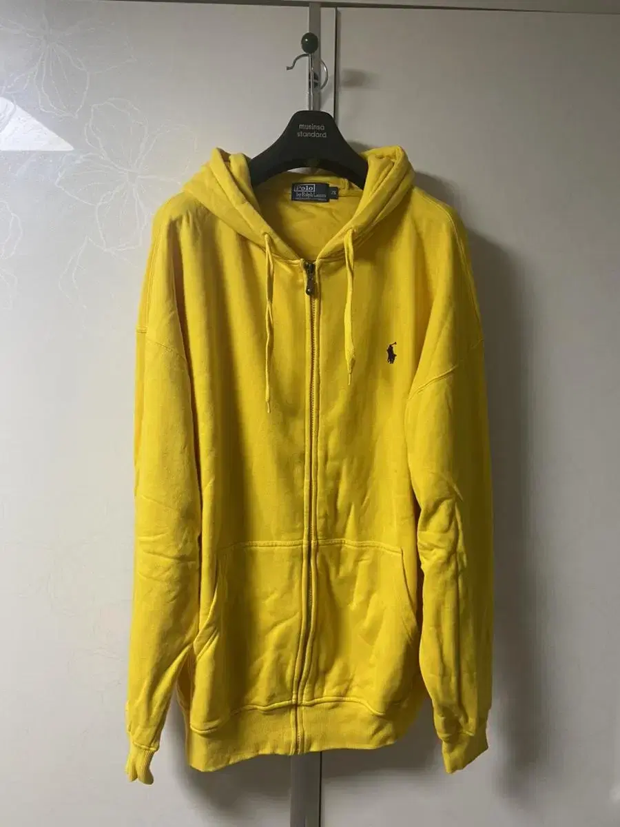 Polo Yel Hooded Zip Up