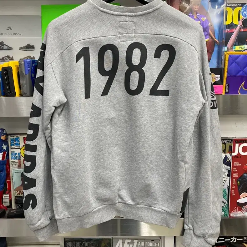 아디다스 런디엠씨 my adidas 1982 스웻셔츠