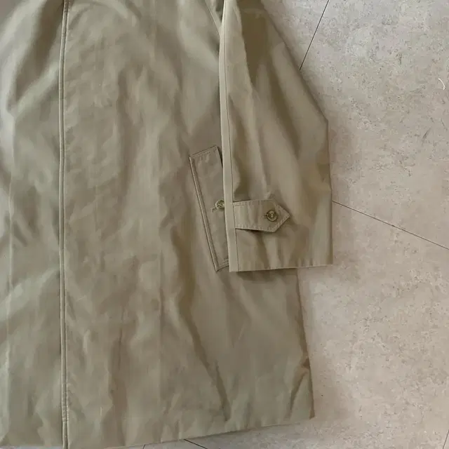 burberry trench coat