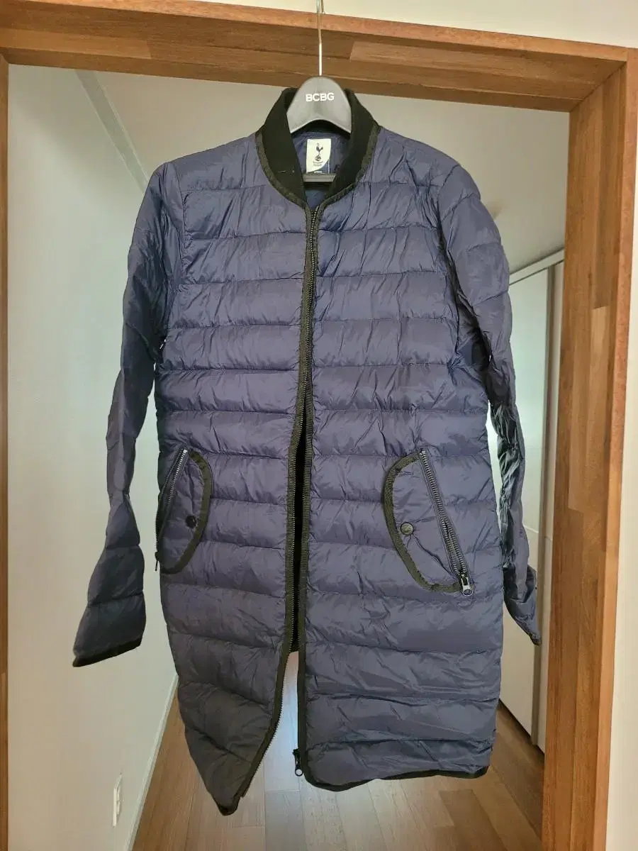 Women's goose down jacket