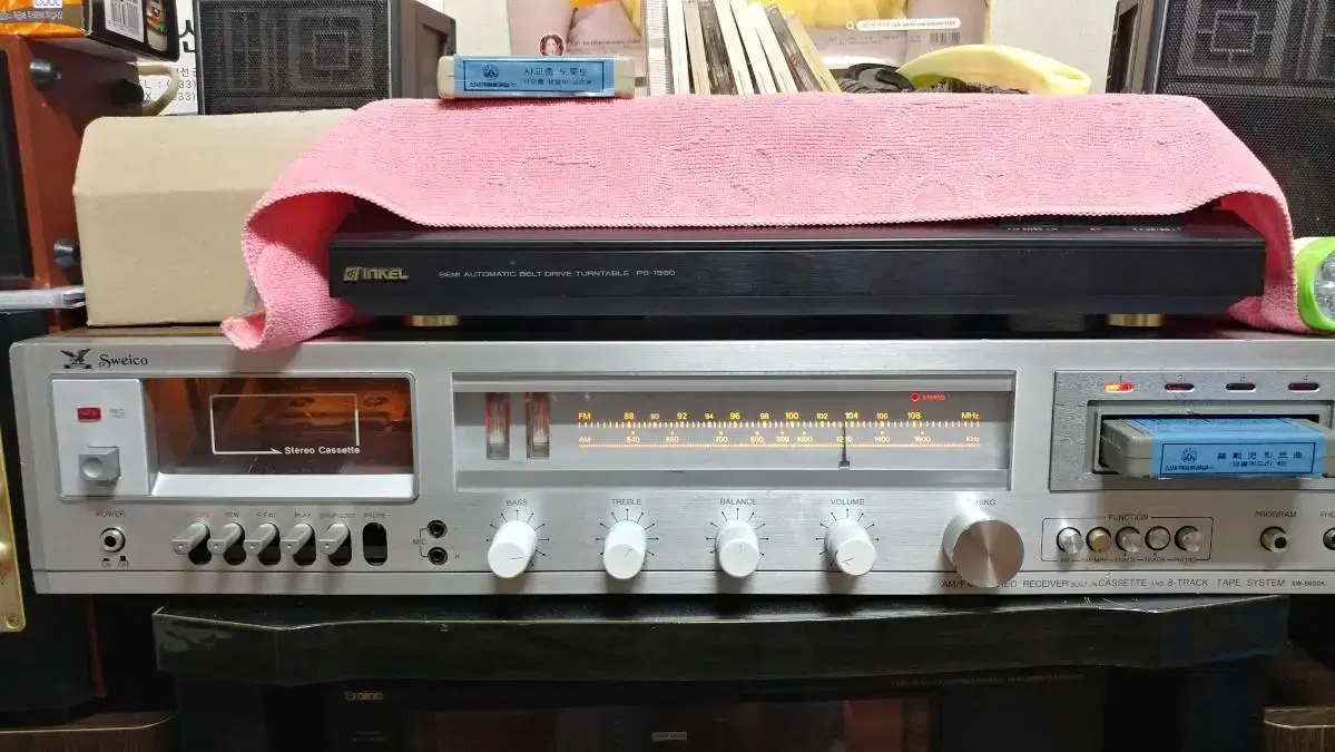 8-track.cassette tape receiver (eagle)