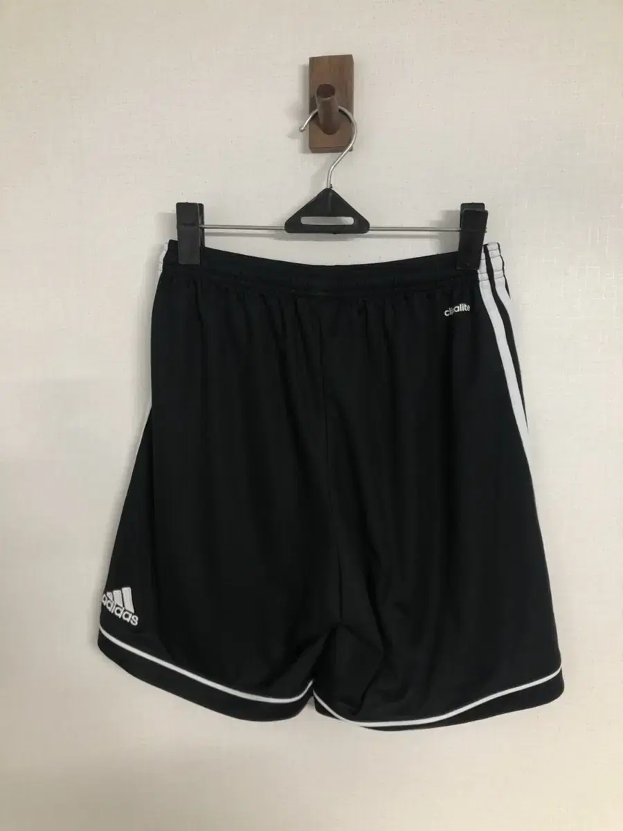 (33)Genuine Adidas training vahn