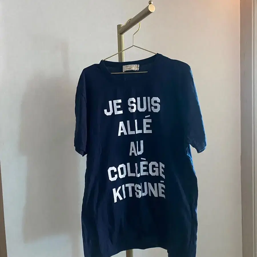 Maison Kitsune 메종 키츠네 네이비 타이포 티셔츠 XL