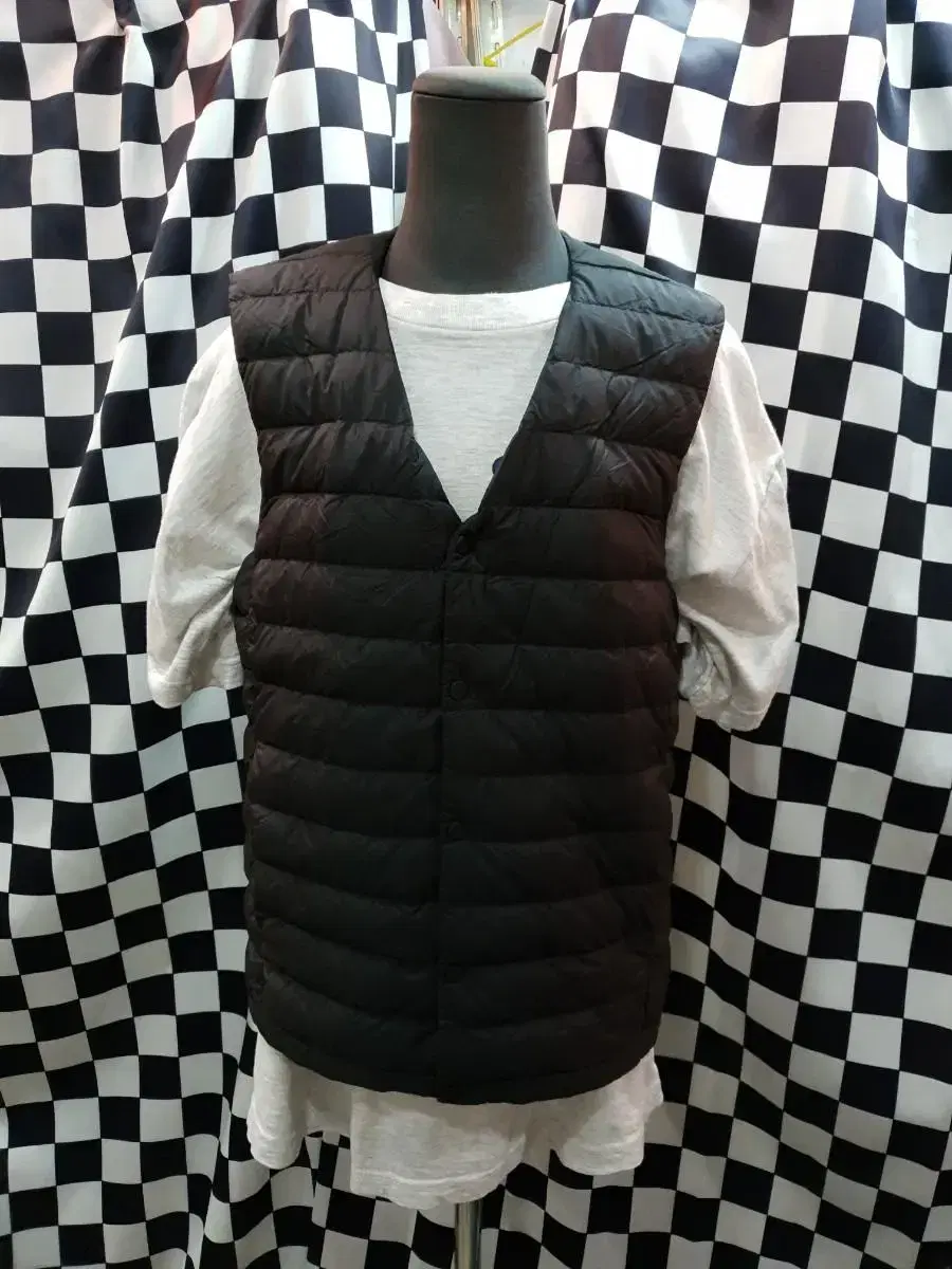 Uniqlo Ultra Light Down Lightweight Padded Vest