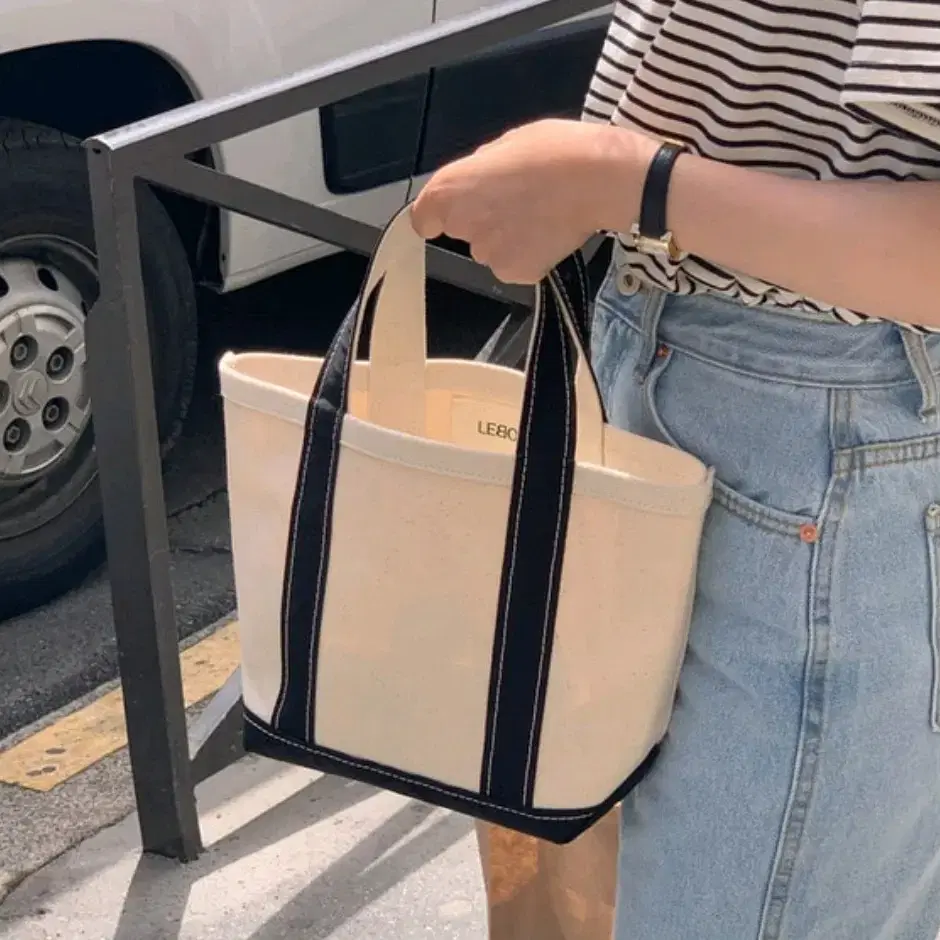 [LEBONE] Bernie bag (small) 미뉴에트