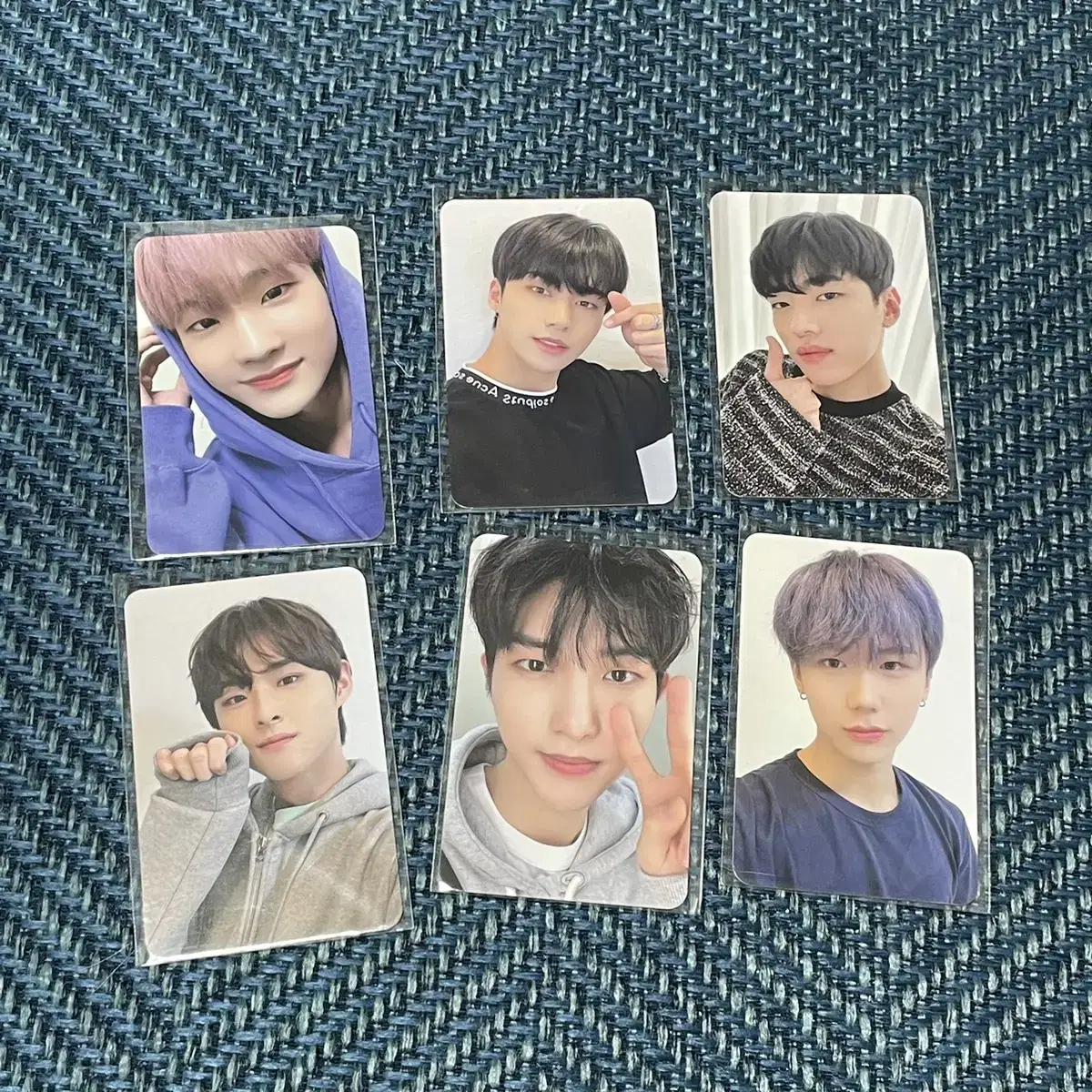 DKZ acoustic album unreleased photocard in bulk