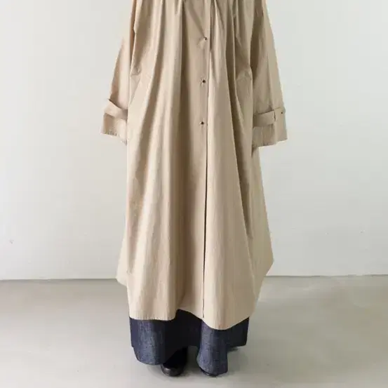 유노이아 snap button trench coat