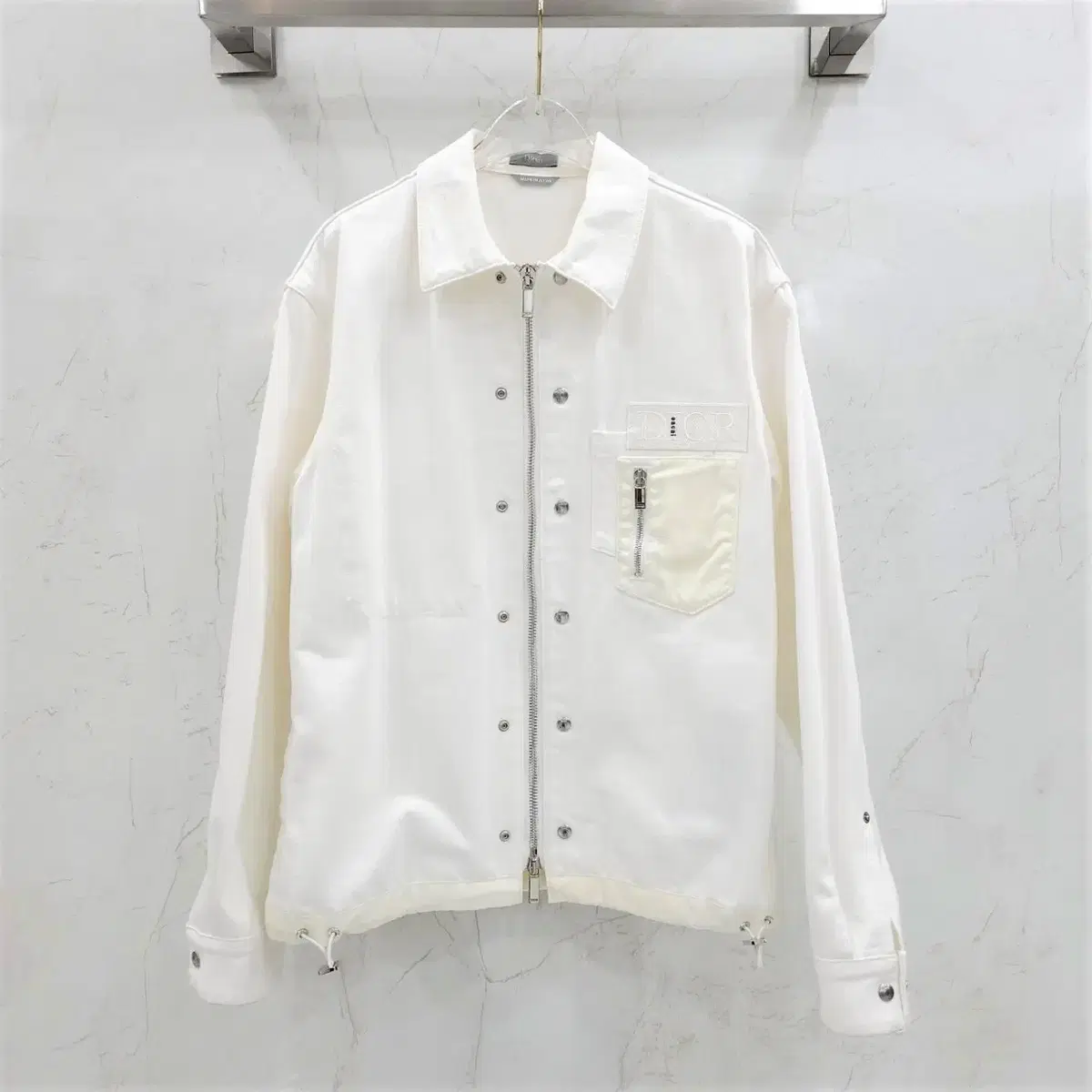 46 / Dior Sakai limited edition White pocketed denim jackets