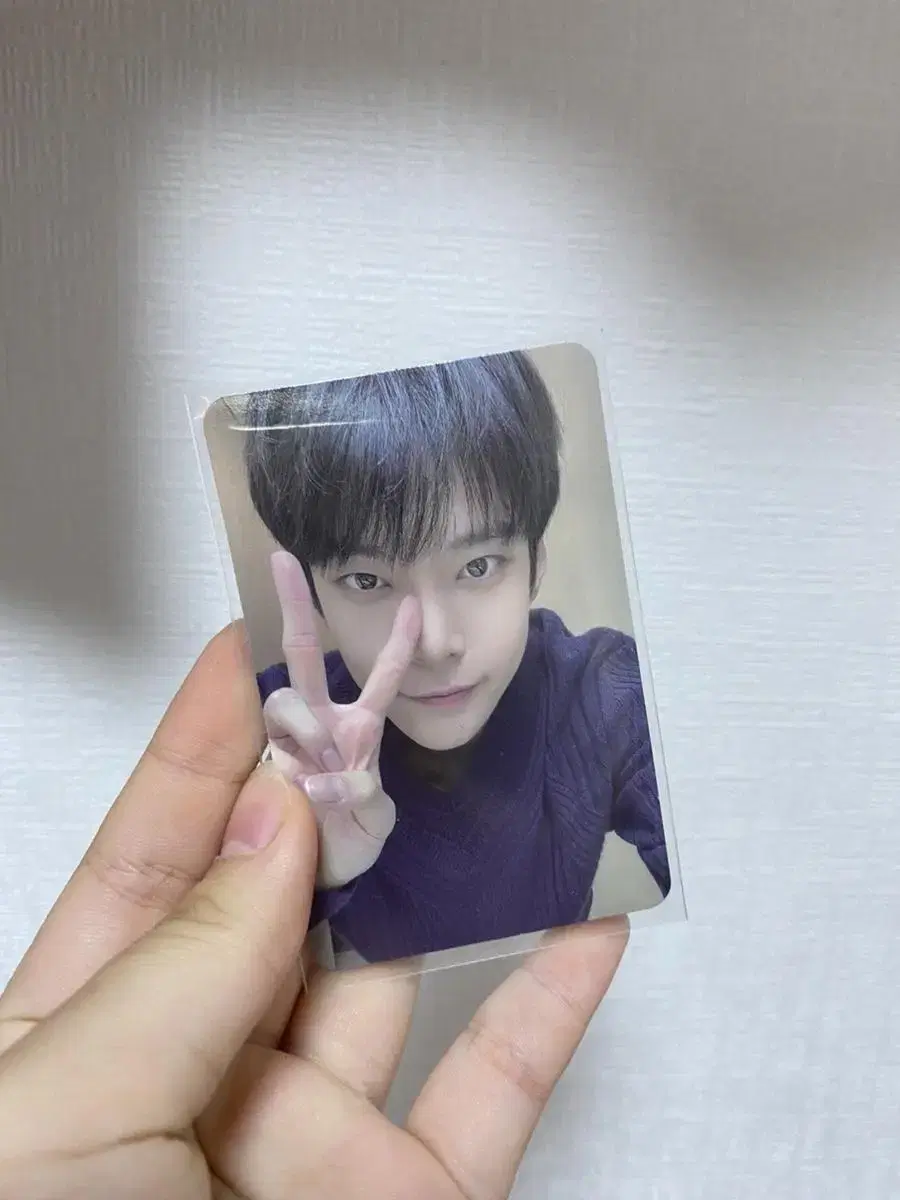 Doyoung sprinting unreleased photocard 8000