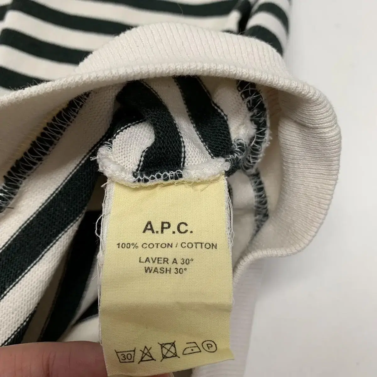 APC 아페쎄 스트라이프 롱슬리브 (M)