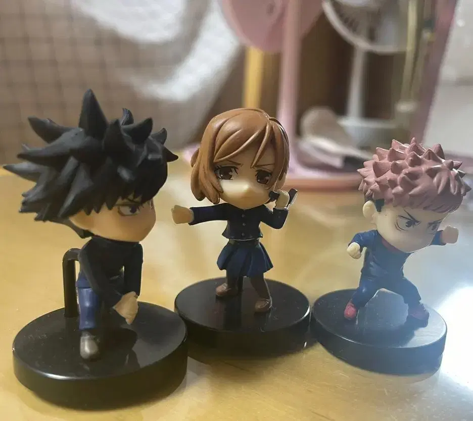 Zuu Spinning Figures Mini Kugisaki Nobara Fushiguro Megumi Itadori Yuugi