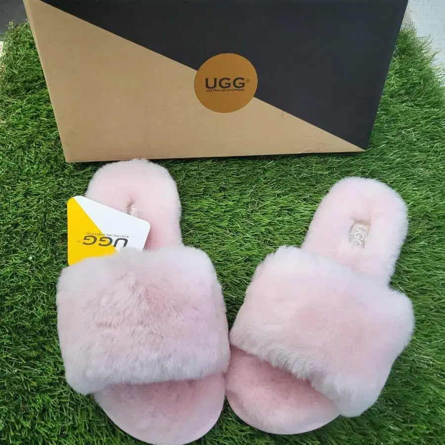 국내새상품]호주 AS UGG 닐라 슬리퍼S(220)