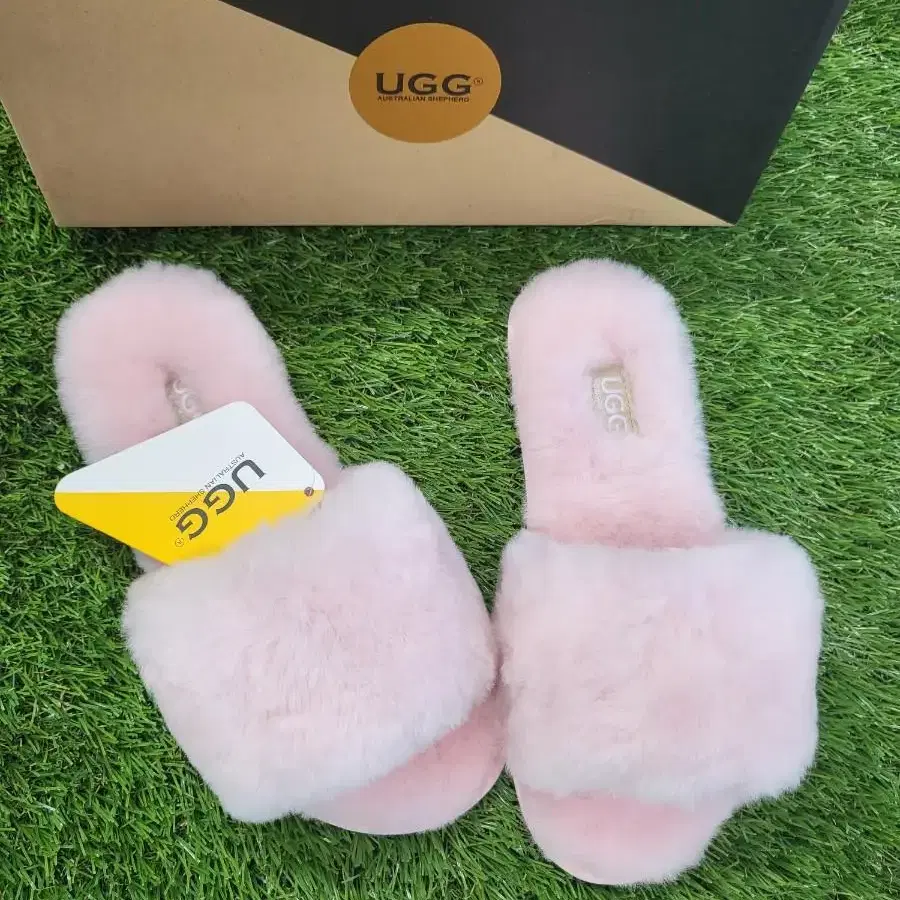 국내새상품]호주 AS UGG 닐라 슬리퍼S(220)