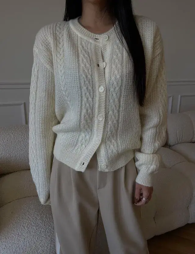 [New]Jane Pretzel Wool Cardigan. Ivory. Wool70