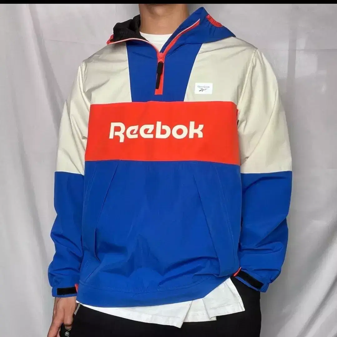 Reebok Classic MT Anorak Windbreaker M