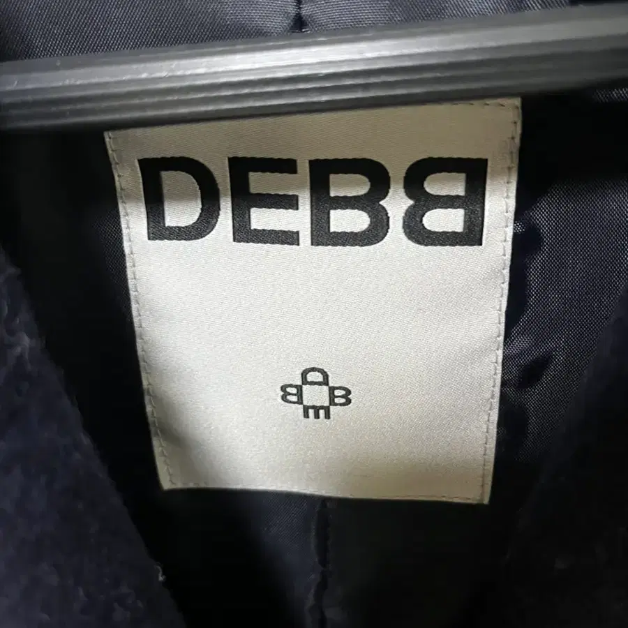 DEEB 더블숏코트