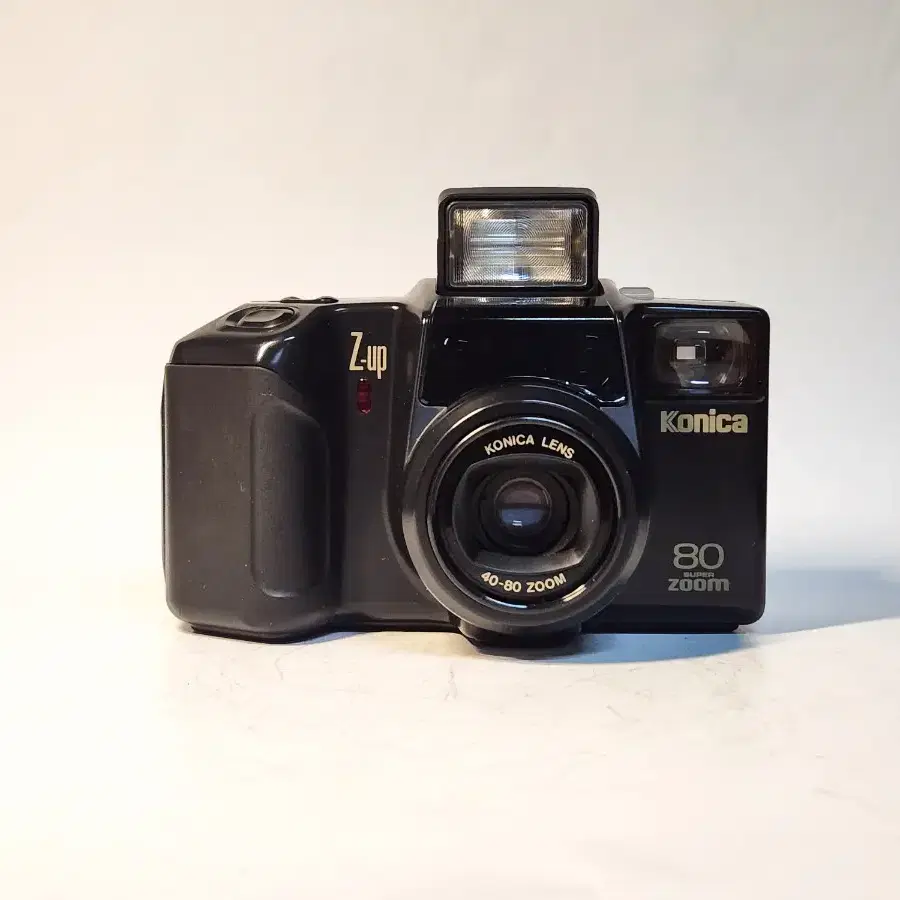 KONICA Z-UP 80 SUPER ZOOM. 필카 정상작동.