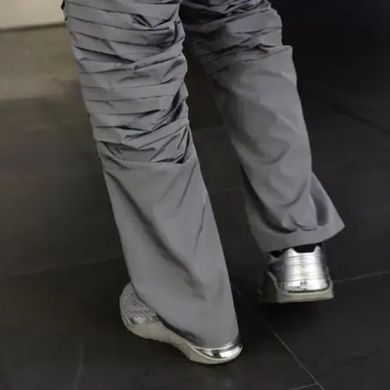 FUTURE TROUSERS (GREY) (2) kangjungseok