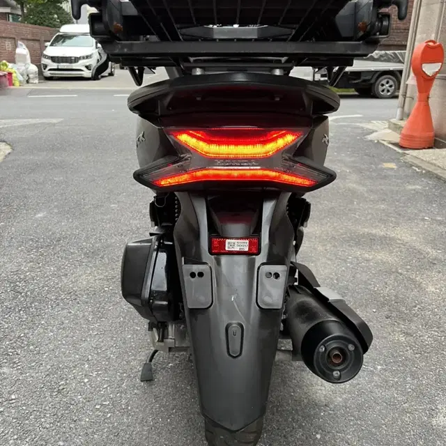 2019년식 더뉴PCX125 팝니다