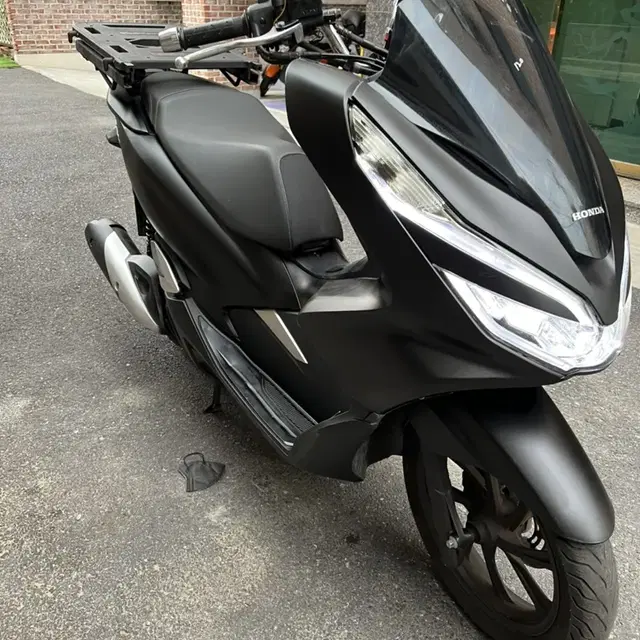 2019년식 더뉴PCX125 팝니다