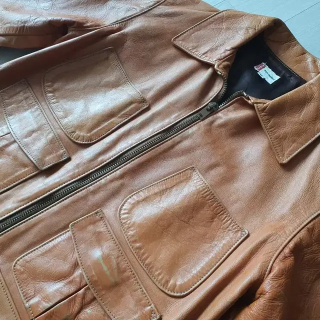 리바이스 LVC Scorched up 70s Leather Jacket