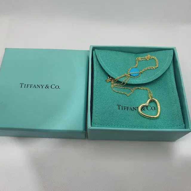 급매 Tiffany 티파니 18K YG 원포인트 다이아 오픈하트 상태굿