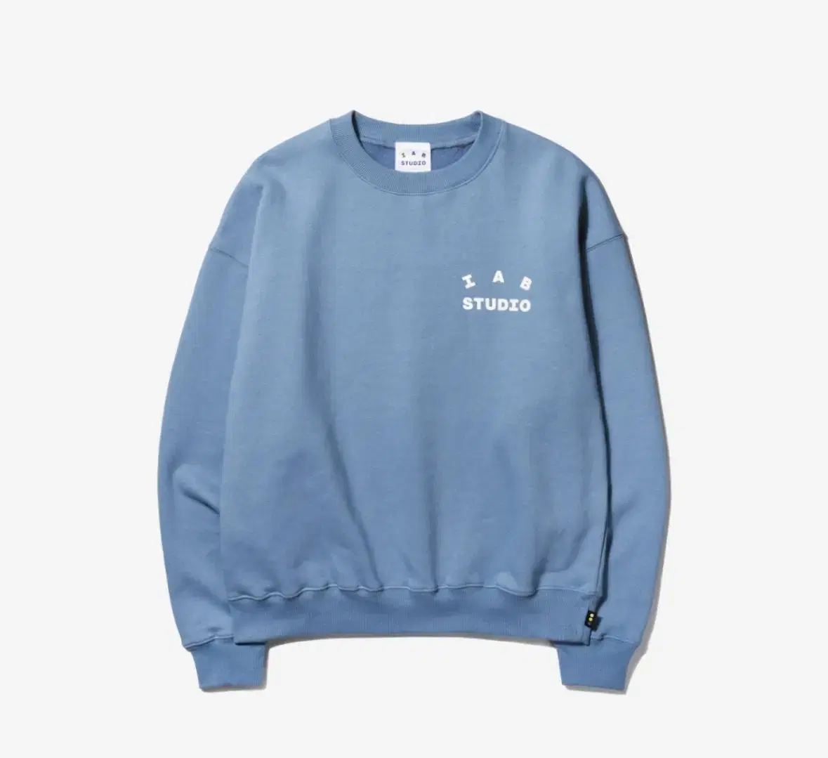 New) iApp Studio Crewneck Sky bloo M