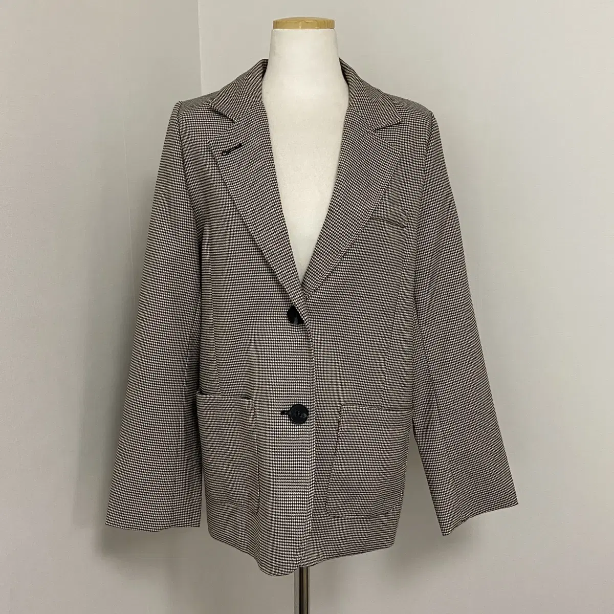 Women's houndstooth jacket