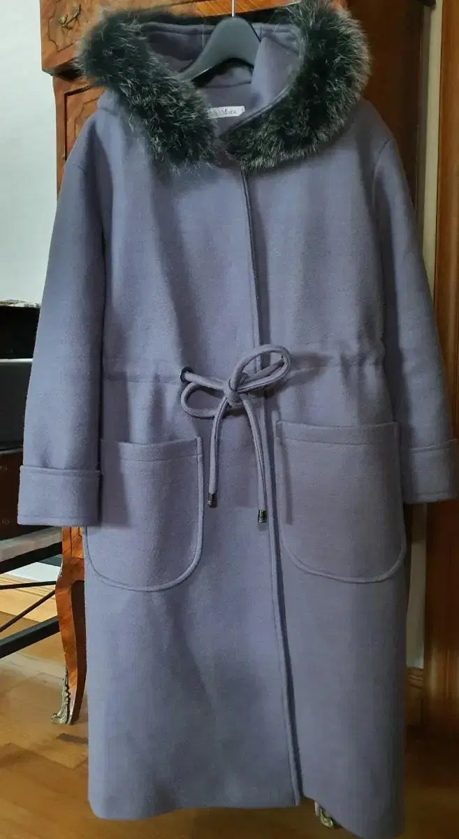 Maxmara Cashmere 42 genuine jin gray worn few times